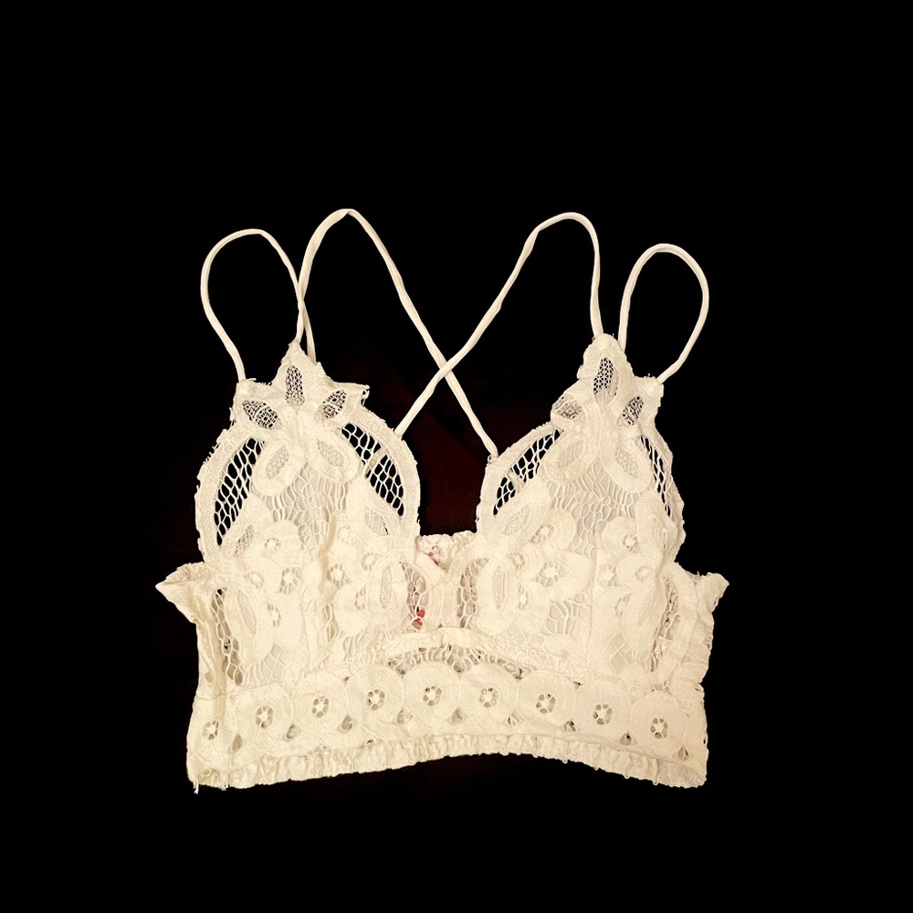 Lace white crop top